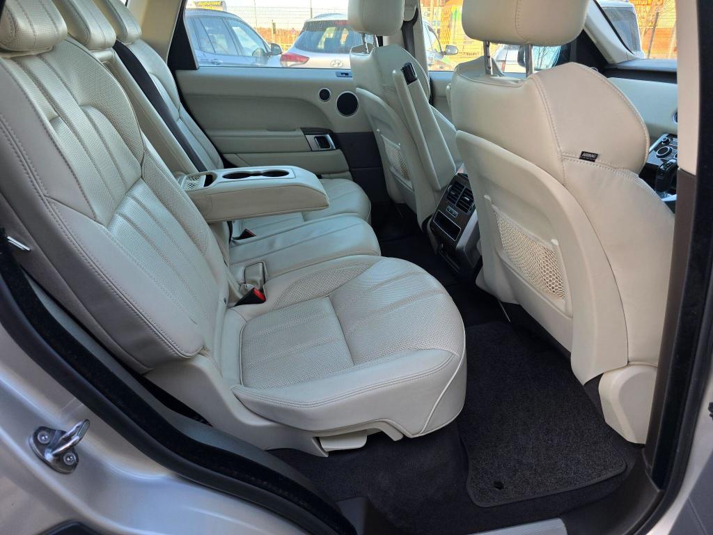 Used Land Rover Range Rover Sport 2015 for sale - 76877718: Photo 15
