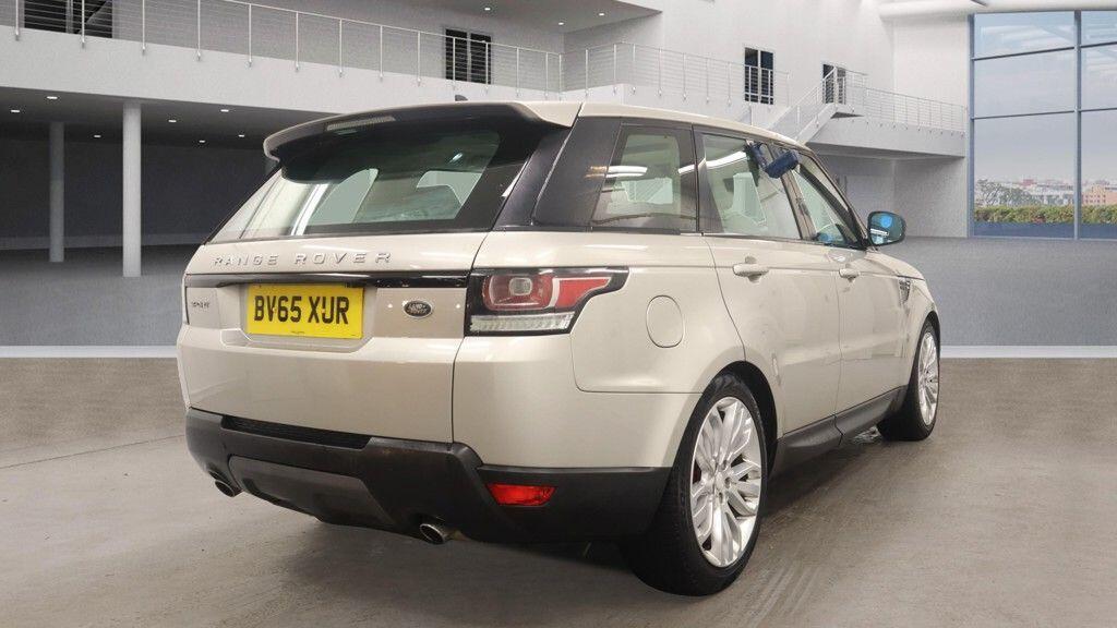 Used Land Rover Range Rover Sport 2015 for sale - 76877718: Photo 4
