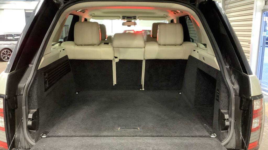 Used Land Rover Range Rover 2014 for sale - 76877716: Photo 8