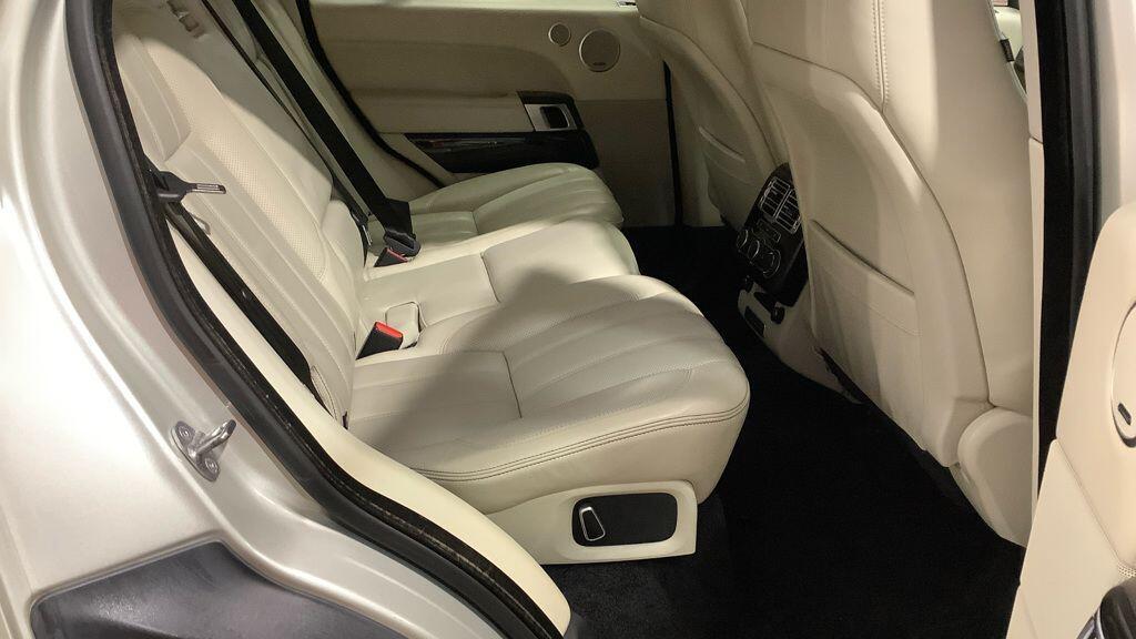 Used Land Rover Range Rover 2014 for sale - 76877716: Photo 9