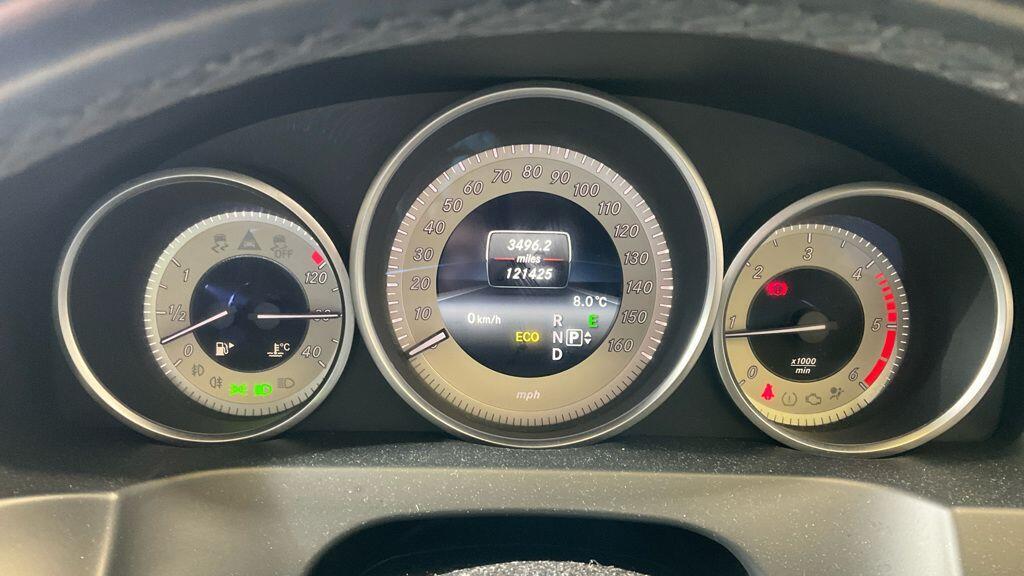 Used Mercedes-Benz E Class 2016 for sale - 77997386: Photo 10