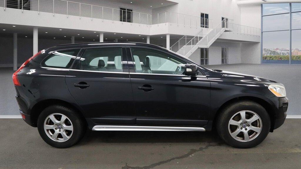 Used Volvo XC60 2012 for sale - 77094047: Photo 5