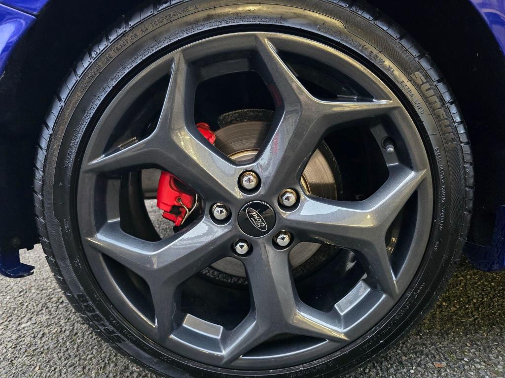 Used Ford Focus 2013 for sale - 76517874: Photo 15