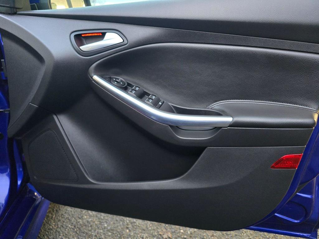 Used Ford Focus 2013 for sale - 76517874: Photo 24
