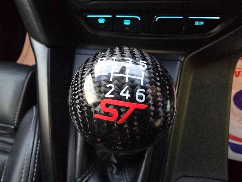 Used Ford Focus 2013 for sale - 76517874: Photo 31