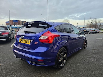 Used Ford Focus 2013 for sale - 76517874: Photo