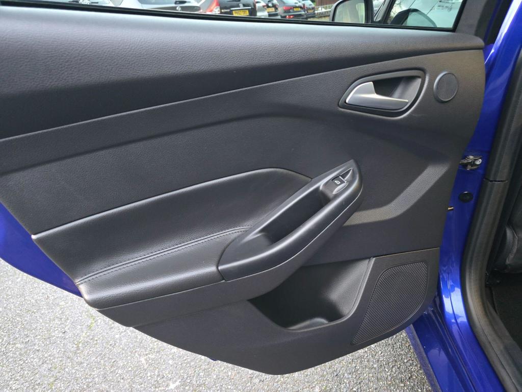 Used Ford Focus 2013 for sale - 76517874: Photo 40