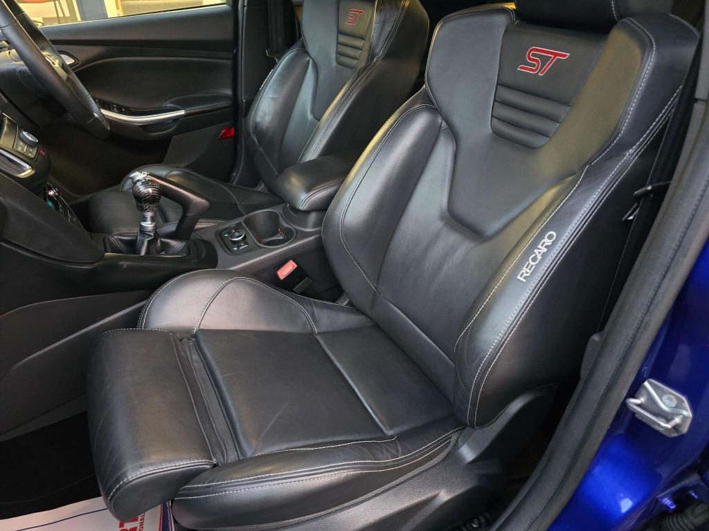 Used Ford Focus 2013 for sale - 76517874: Photo 43