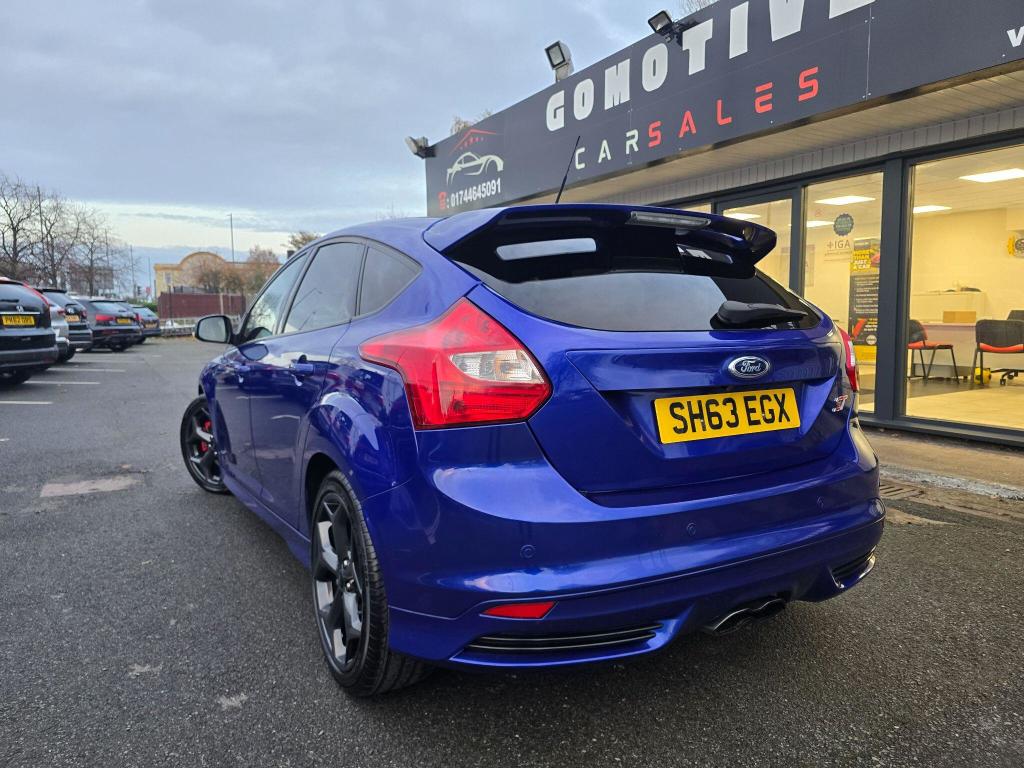 Used Ford Focus 2013 for sale - 76517874: Photo 5