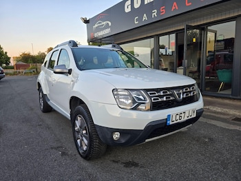 Used Dacia Duster 2017 for sale - 79327869: Photo