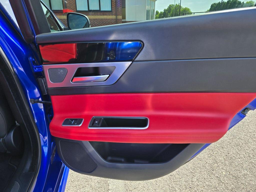 Used Jaguar XF 2017 for sale - 77662332: Photo 21