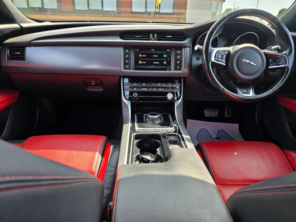 Used Jaguar XF 2017 for sale - 77662332: Photo 24