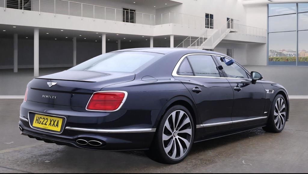Used Bentley Flying Spur 2022 for sale - 77099940: Photo 4