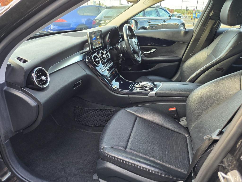 Used Mercedes-Benz C Class 2015 for sale - 77163968: Photo 20
