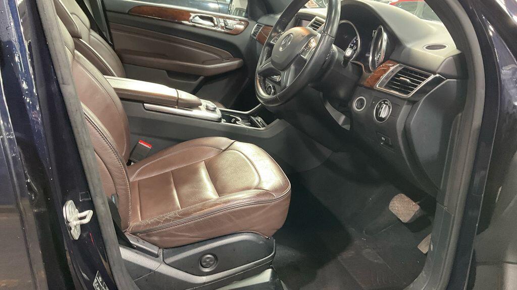 Used Mercedes-Benz M Class 2013 for sale - 77805356: Photo 9