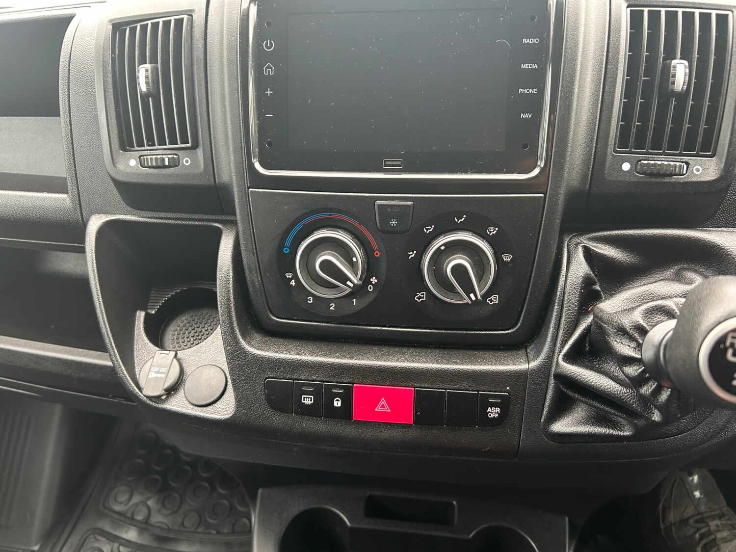 Used Vauxhall Movano 2023 for sale - 76332777: Photo 3