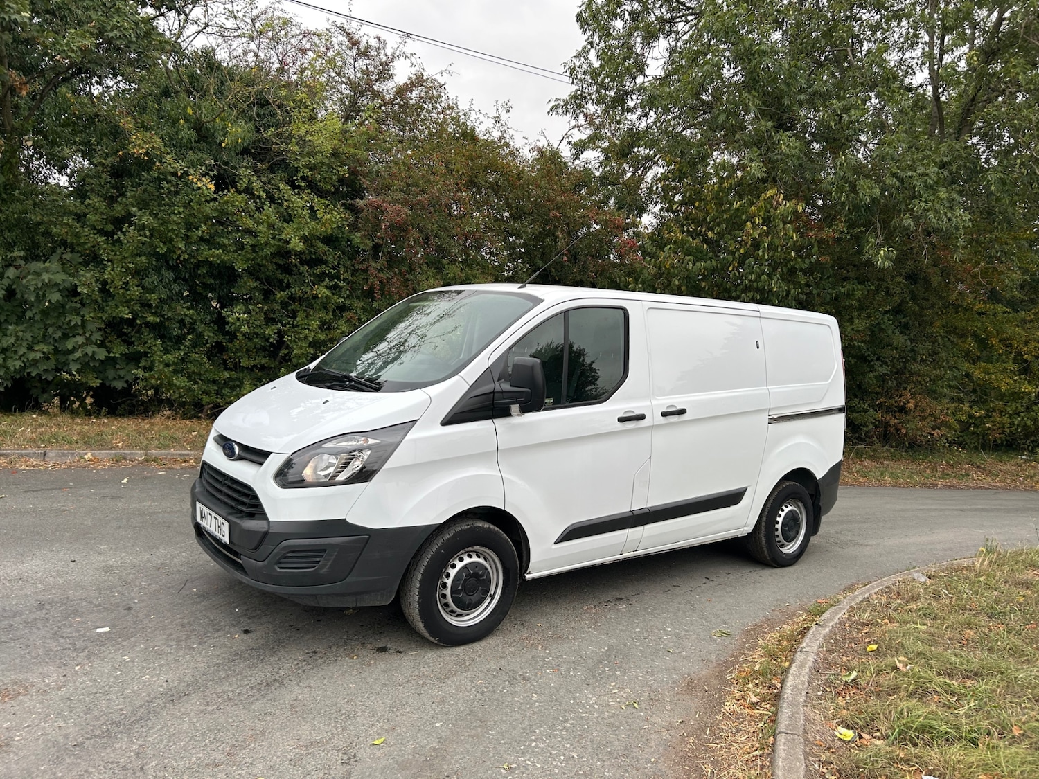 Used Ford Transit Custom 2017 for sale - 76725272: Photo 1