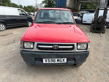 Used Toyota Hilux 1999 for sale - 79048103: Photo