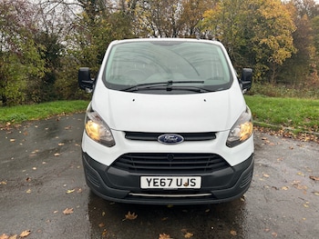 Used Ford Transit Custom 2017 for sale - 76534319: Photo