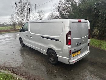 Used Vauxhall Vivaro 2015 for sale - 76949435: Photo