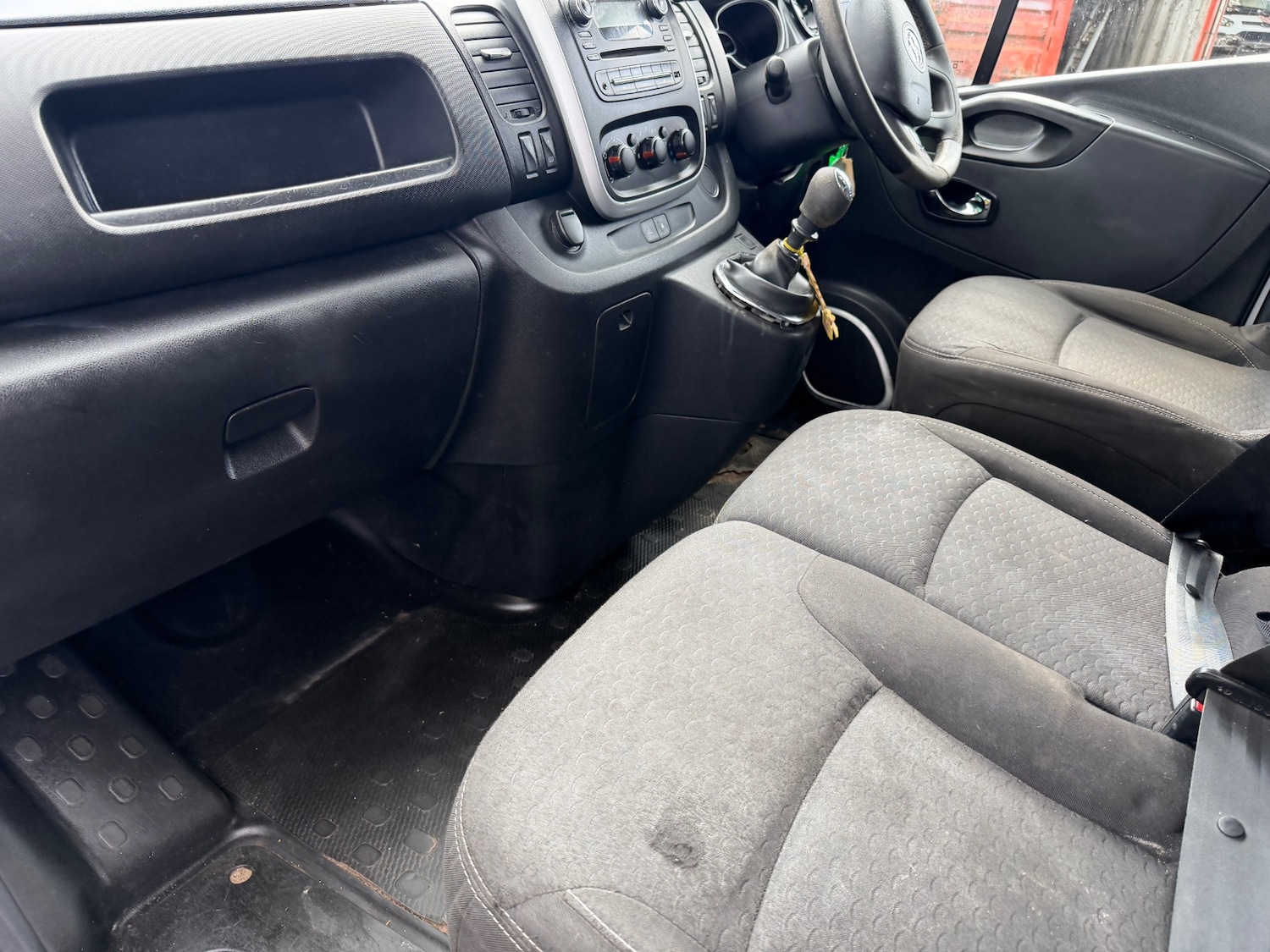 Used Vauxhall Vivaro 2015 for sale - 78049970: Photo 12