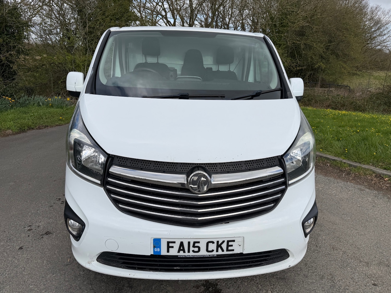 Used Vauxhall Vivaro 2015 for sale - 78049970: Photo 2