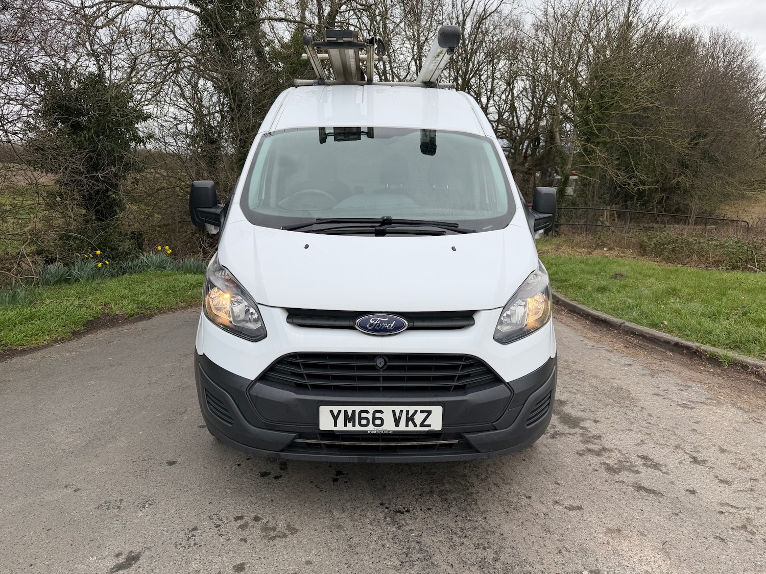 Used Ford Transit Custom 2017 for sale - 77686061: Photo 2