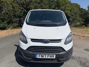 Used Ford Transit Custom 2017 for sale - 79330002: Photo