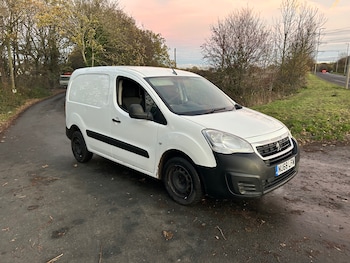 Used Peugeot Partner 2018 for sale - 76722681: Photo