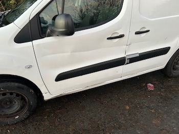 Used Peugeot Partner 2018 for sale - 76722681: Photo