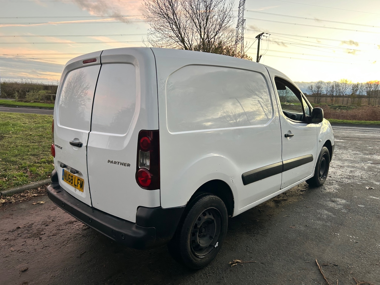 Used Peugeot Partner 2018 for sale - 76722681: Photo 6