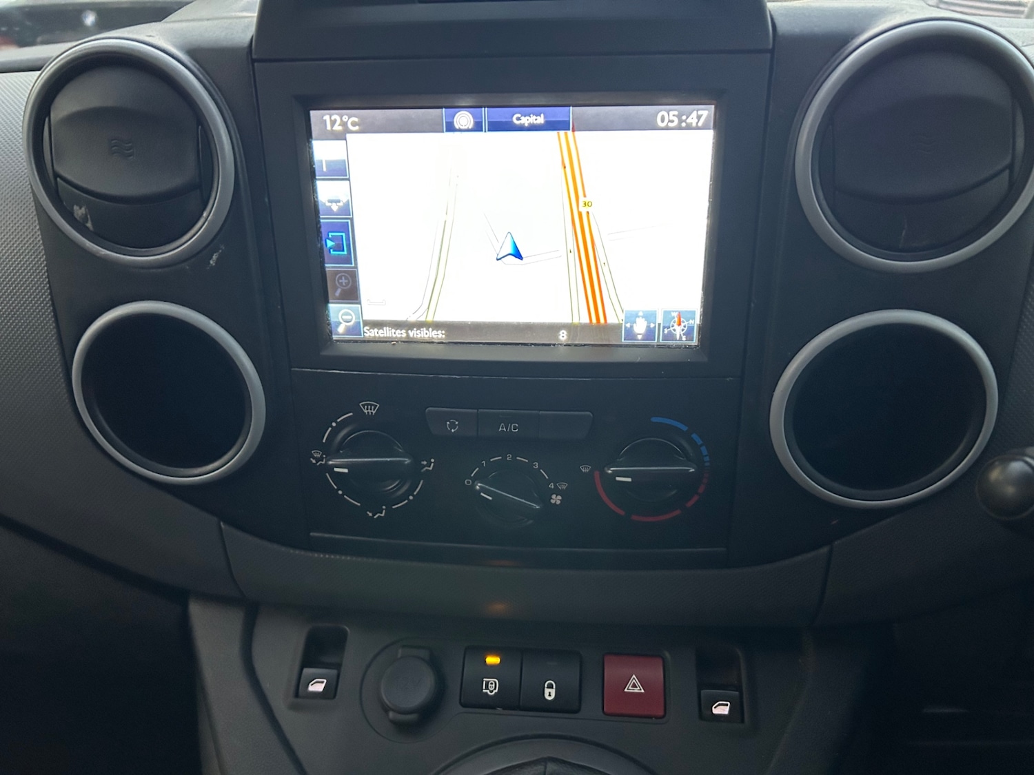 Used Peugeot Partner 2018 for sale - 76722681: Photo 8