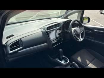 Used Honda Jazz 2018 for sale - 74703207: Photo