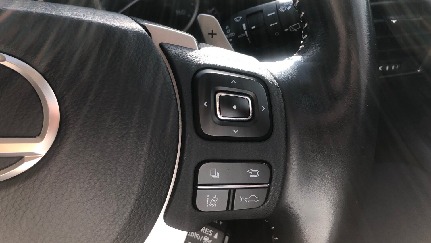 Vehicle 28