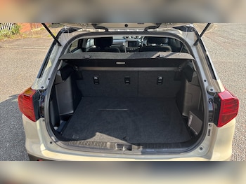 Used Suzuki Vitara 2022 for sale - 75511438: Photo