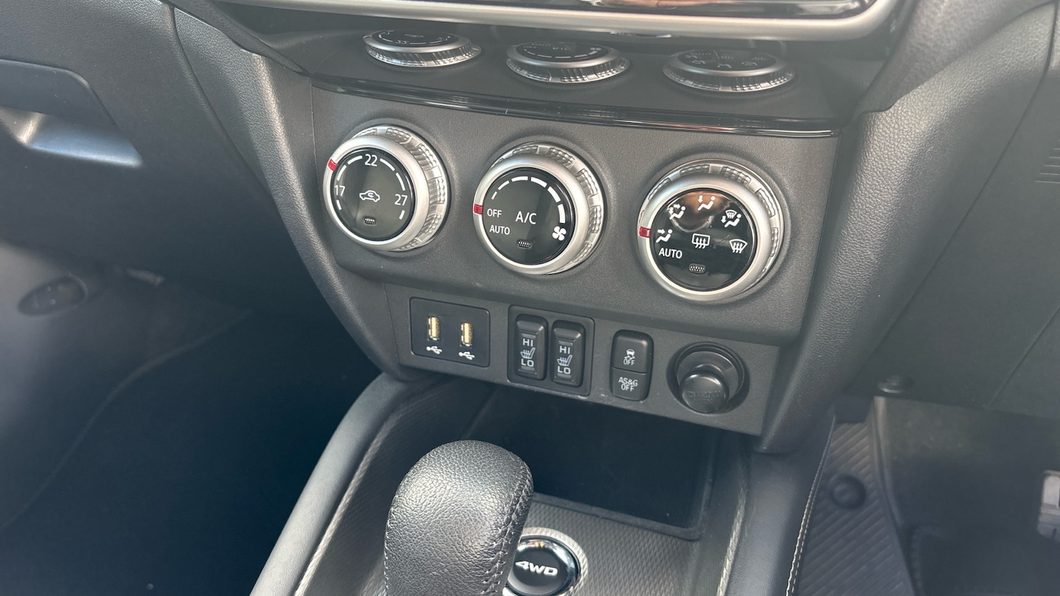 Vehicle 33