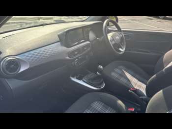 Used Hyundai i10 2023 for sale - 74832602: Photo