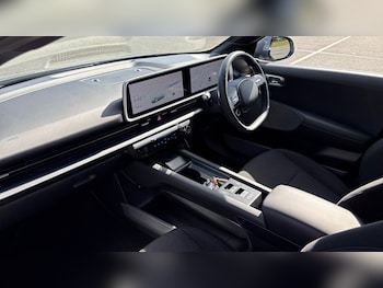Used Hyundai IONIQ 6 2023 for sale - 75286128: Photo