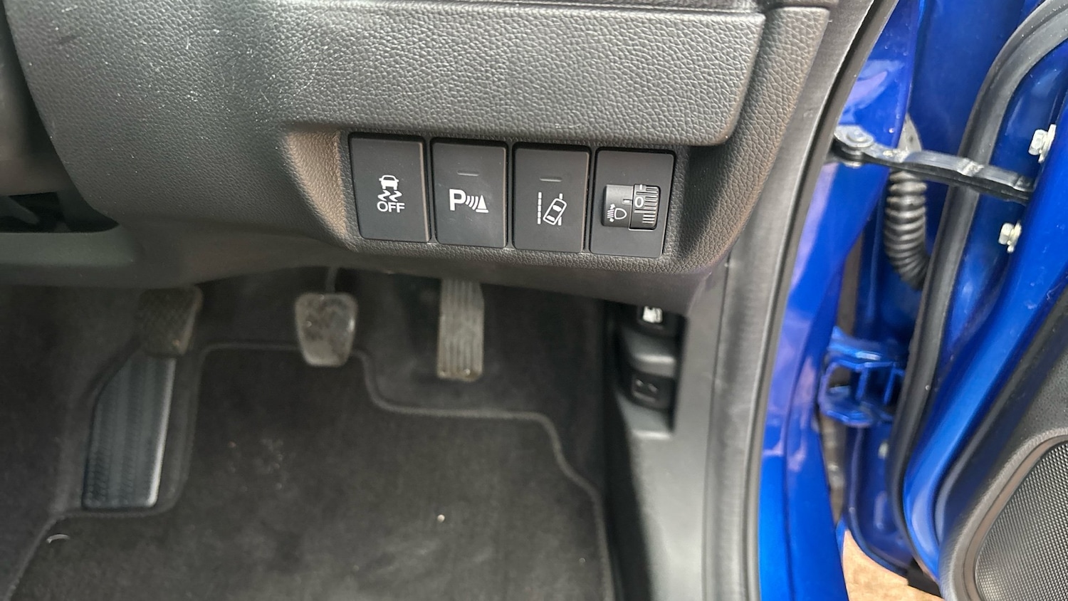 Vehicle 34