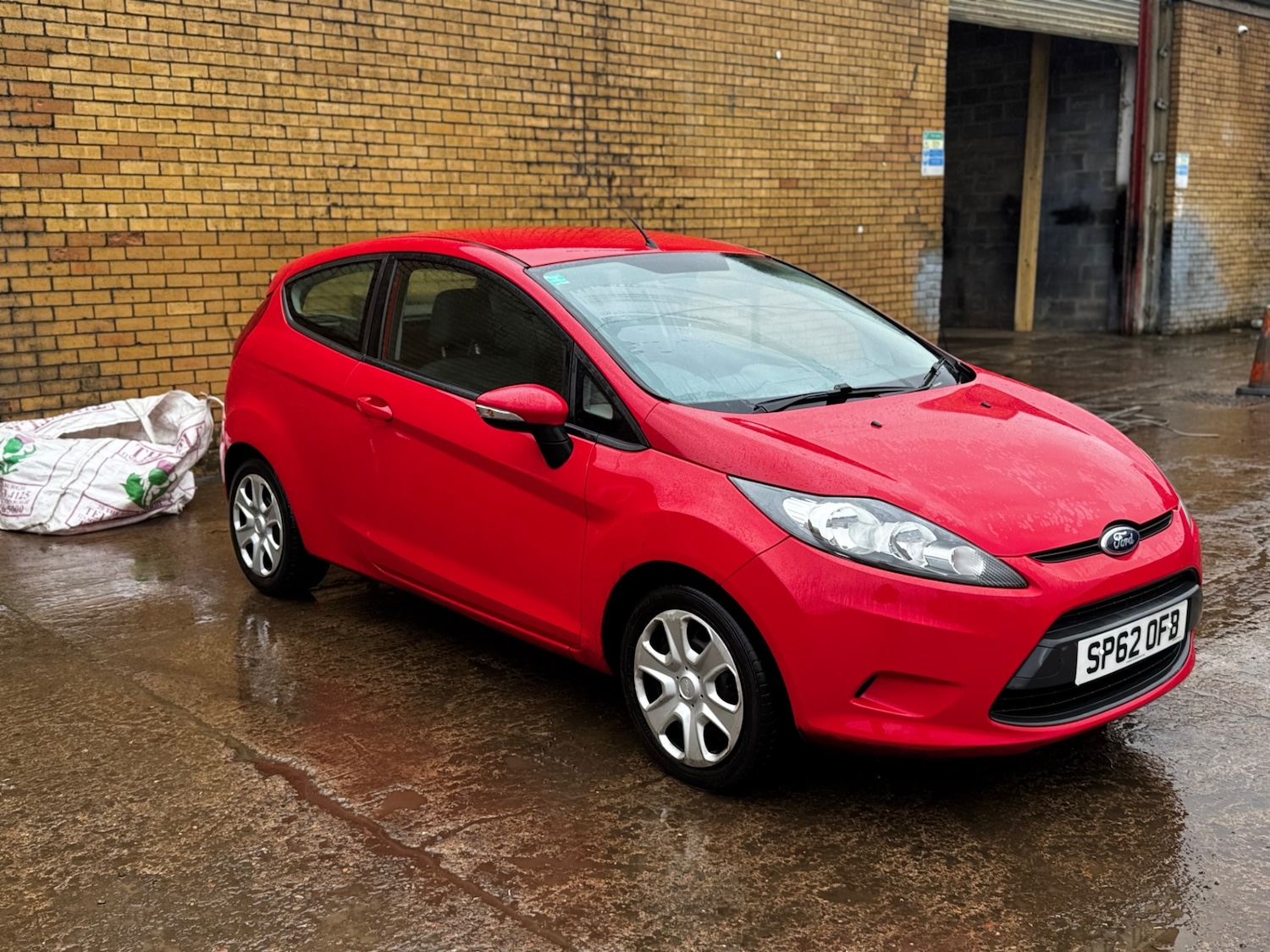 Used Ford Fiesta 2012 for sale - 77522197: Photo 3