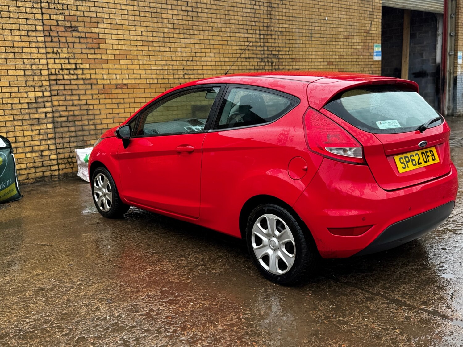 Used Ford Fiesta 2012 for sale - 77522197: Photo 9