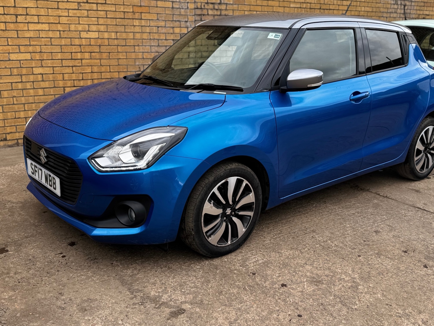 Used Suzuki Swift 2017 for sale - 78057231: Photo 11