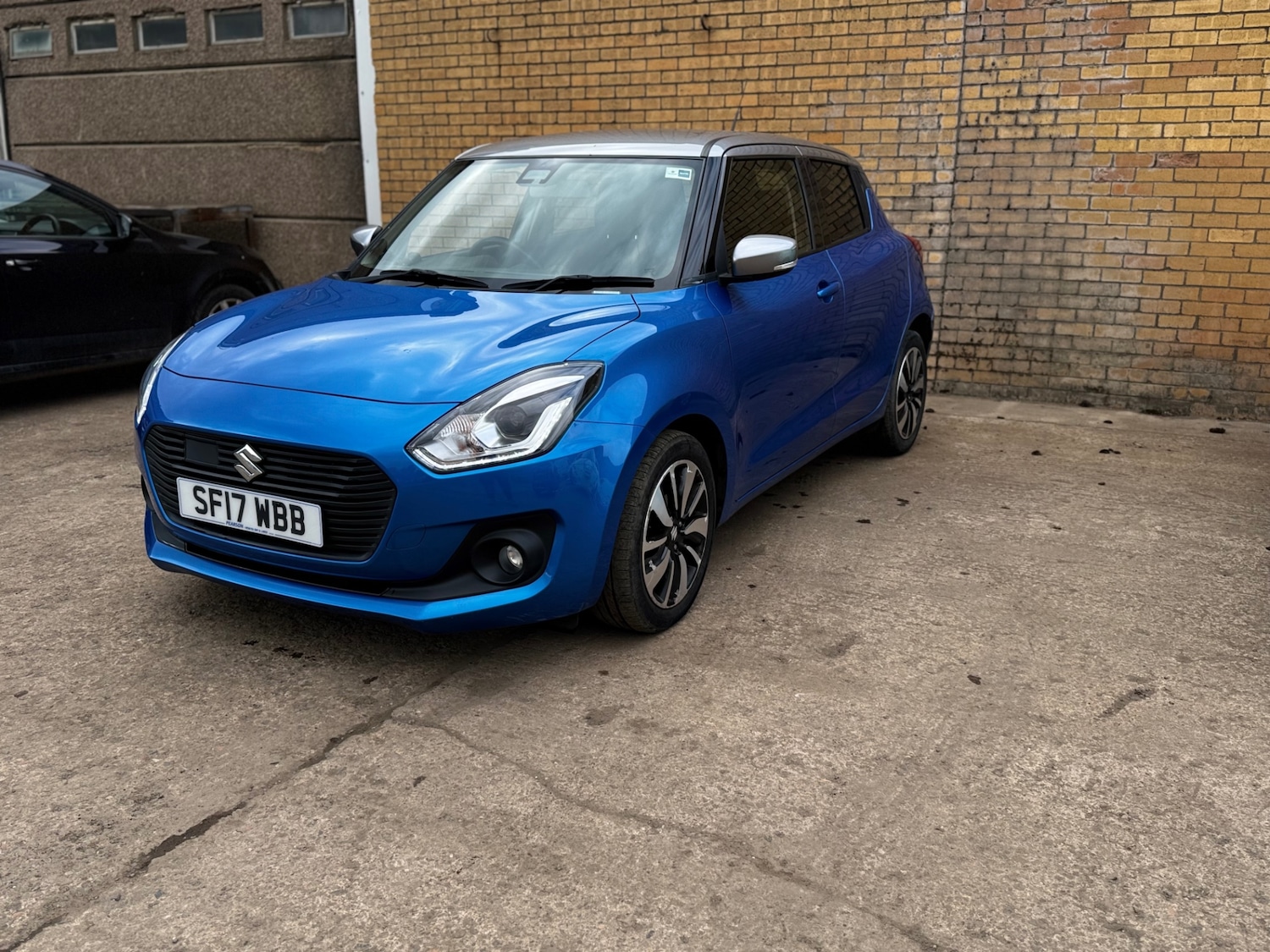 Used Suzuki Swift 2017 for sale - 78057231: Photo 12