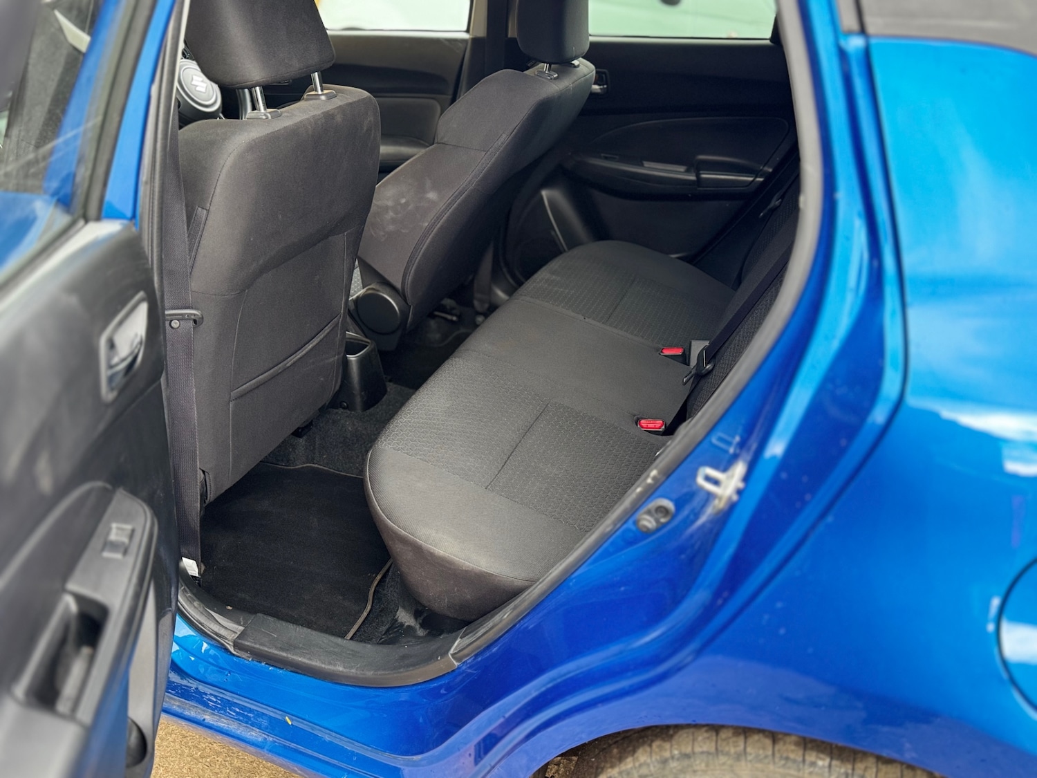 Used Suzuki Swift 2017 for sale - 78057231: Photo 16