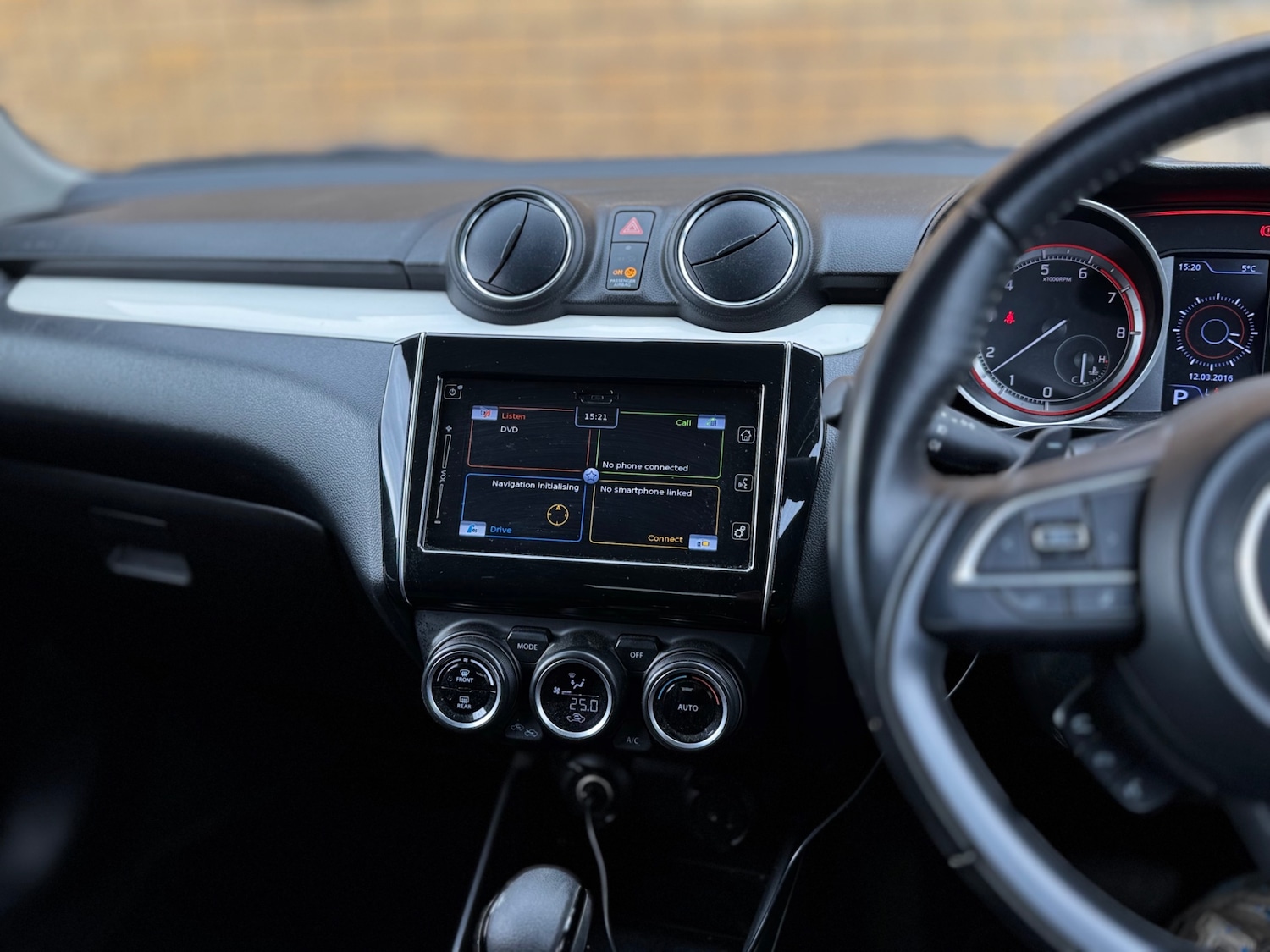 Used Suzuki Swift 2017 for sale - 78057231: Photo 21