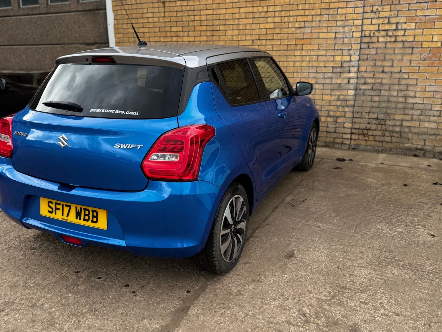 Used Suzuki Swift 2017 for sale - 78057231: Photo 6