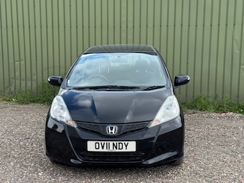 Used Honda Jazz 2011 for sale - 78833624: Photo