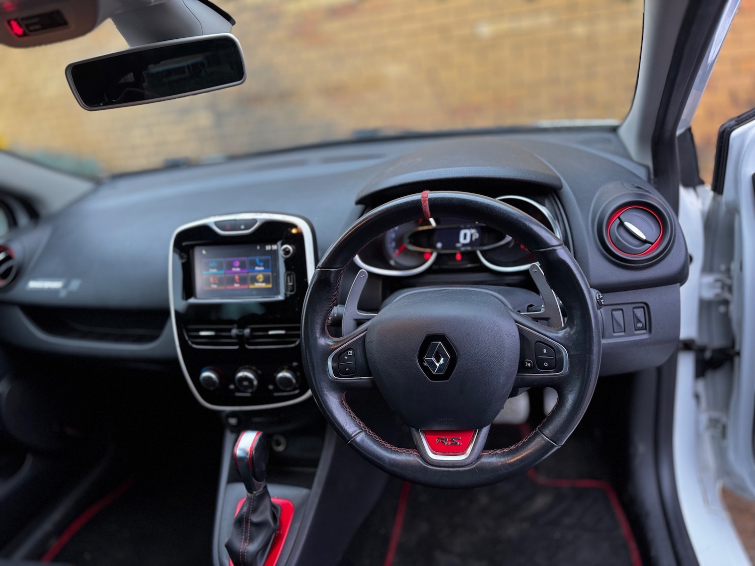 Used Renault Clio 2016 for sale - 77238654: Photo 10