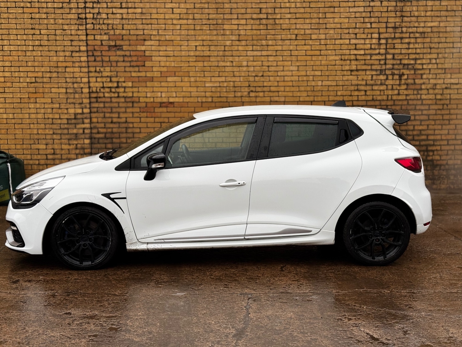 Used Renault Clio 2016 for sale - 77238654: Photo 7