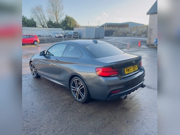 Used BMW 2 Series 2018 for sale - 77170372: Photo